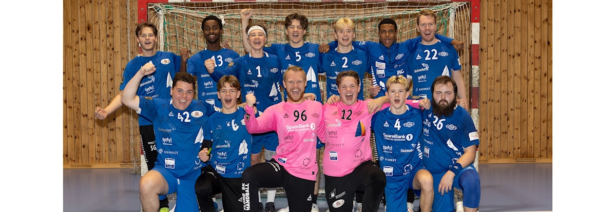 4. divisjon Menn - 01: Florø - VikingTIF 3